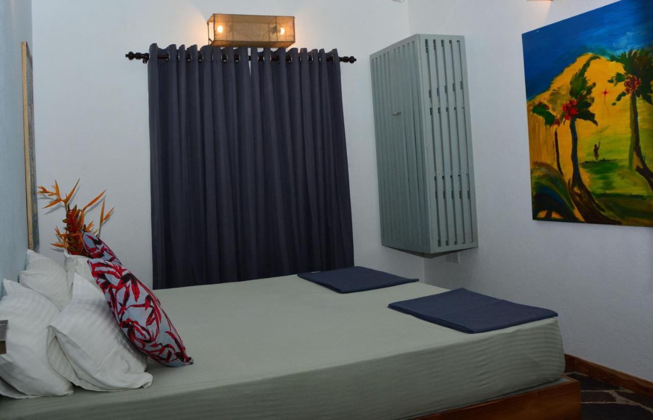 View Guesthouse & Bistro At Goyambokka Tangalle Luaran gambar