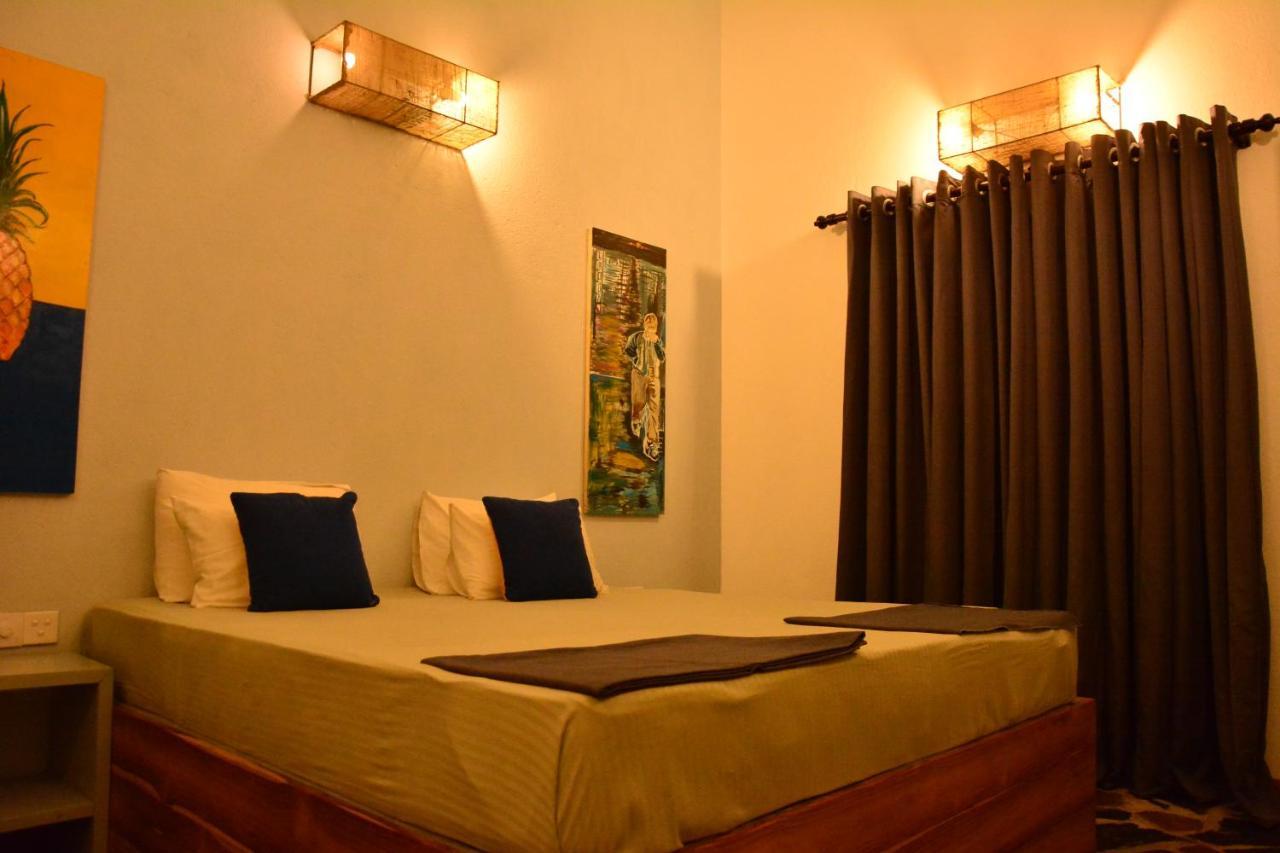 View Guesthouse & Bistro At Goyambokka Tangalle Luaran gambar